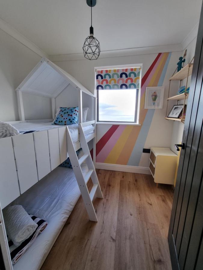Salt & Surf-Sea Views In Saltburn Apartment ภายนอก รูปภาพ